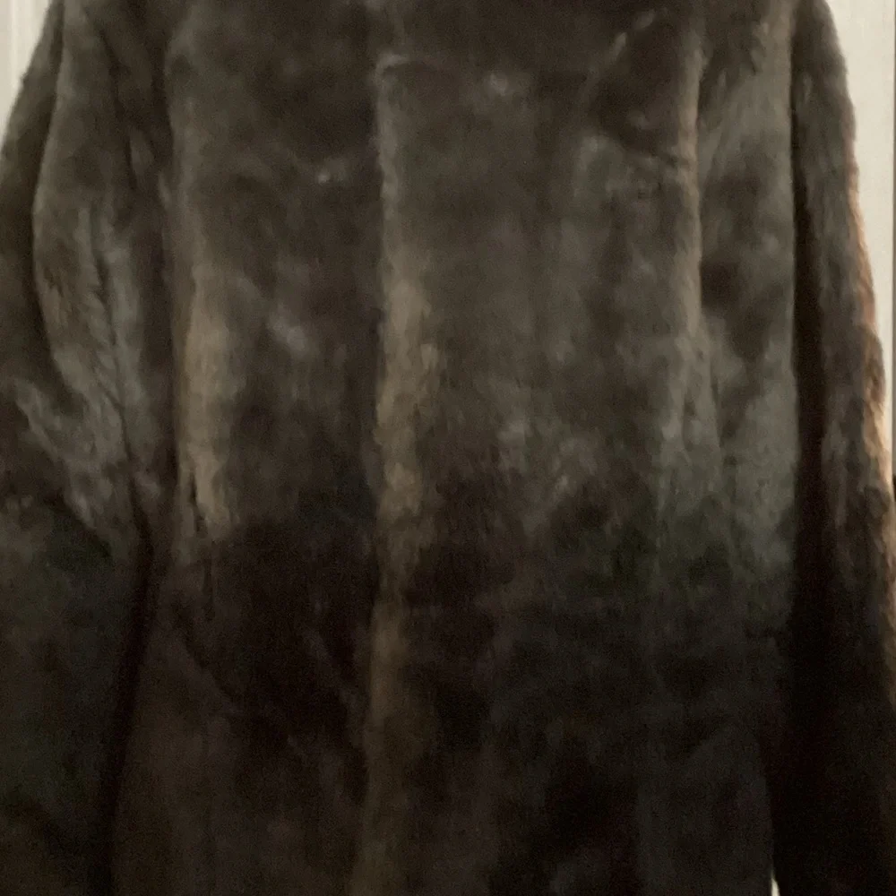 Isaac Mizrahi Faux Fur Coat - Picture 6 of 6